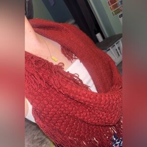 Cozy Ribbed & Fringe Red Women's Scarf